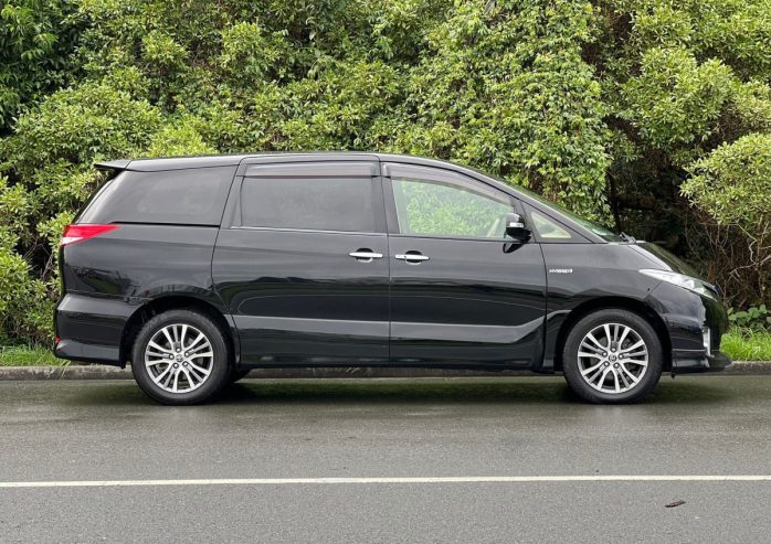 2013 Toyota Estima Hybrid X-Model E-Four**Cruise Control, Keyless Entry, Alloys** *Left Power Electric Door, Push Button Start*