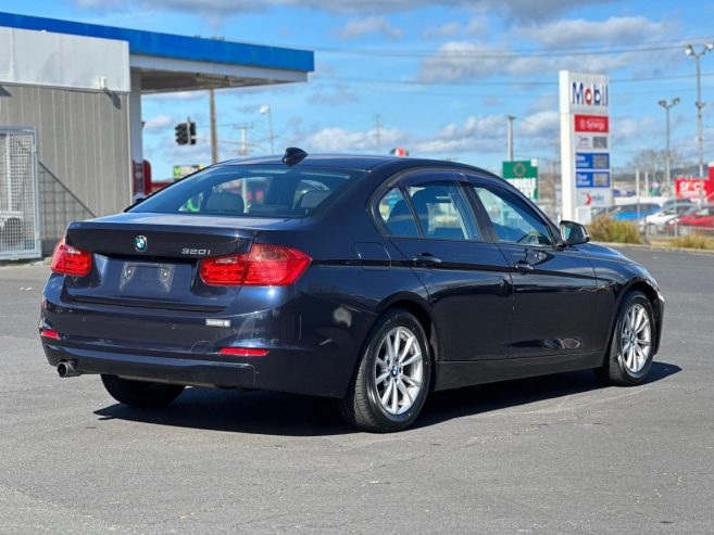 2012 BMW 320i New Shape **LIM, Joy Stick, i-Drive, Electric/Memory Seats** *Parking Sensors, Rev-Camera, Alloys, Special*