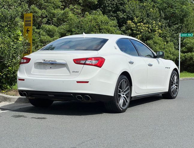 2014 Maserati Ghibli 3.0 V6 S Performance **Cruise Control,Parking Sensors** *Full Leather Seats, Rev-Cam, DRD Recorded**