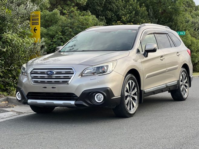 2015 Subaru Outback Limited Edition 4WD**Radar Cruise Control, Si-Drive, Alloys** *Lane Assist, Pre Crash Safety, Power Rear Gate*16790