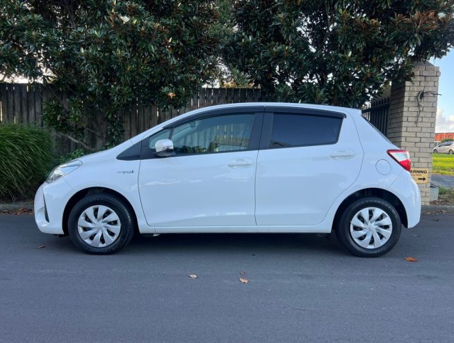 2017 Toyota Vitz Hybrid New Shape **Alarm, Certified Low Kms Only 88K** *Zero Deposit/On Spot Finance available,T&C Apply*