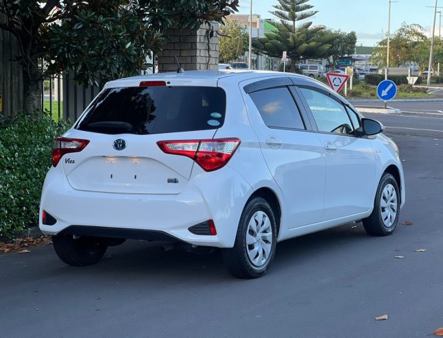 2017 Toyota Vitz Hybrid New Shape **Alarm, Certified Low Kms Only 88K** *Zero Deposit/On Spot Finance available,T&C Apply*