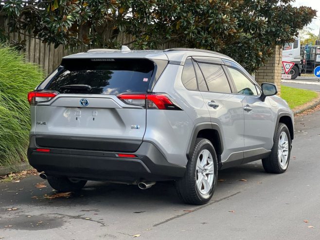 2019 Toyota RAV4 Hybrid-X Model *Cruise Control,Parking Sensors,Lane Assist* *Push Button Start,Keyless Entry, Rev-Camera*