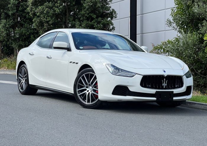 2014 Maserati Ghibli 3.0 V6 S Performance **Cruise Control,Parking Sensors** *Full Leather Seats, Rev-Cam, DRD Recorded**