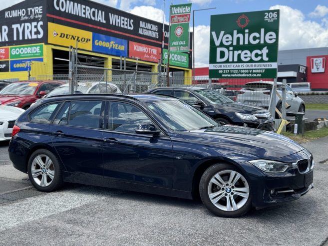 2014 BMW 320i **Reverse Camera*lane Assist*Cruise Control*I-drive** *Zero Deposit/On Spot Finance available, TC Apply*