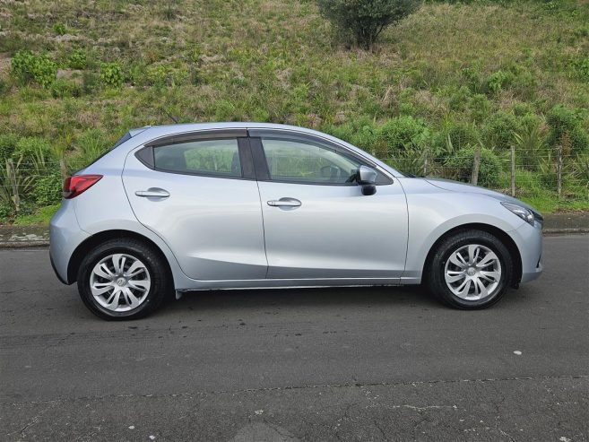 2017 Mazda Demio LOW KM, SKYACTIV Hatchback Automatic PUSH BUTTON START, BLUETOOTH