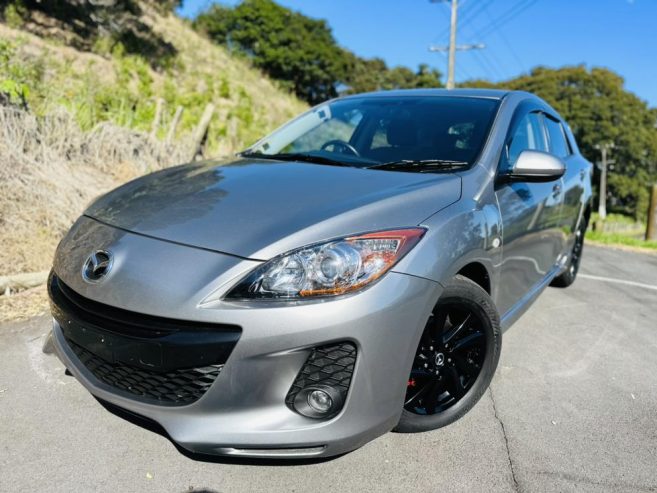 2013 Mazda Axela SPORTS !! ONE OWNER IN JAPAN !! STUNNING BLACK ALLOYS !! Hatchback Tiptronic SUPER LOW 16,XXX KMS !! PUSH START