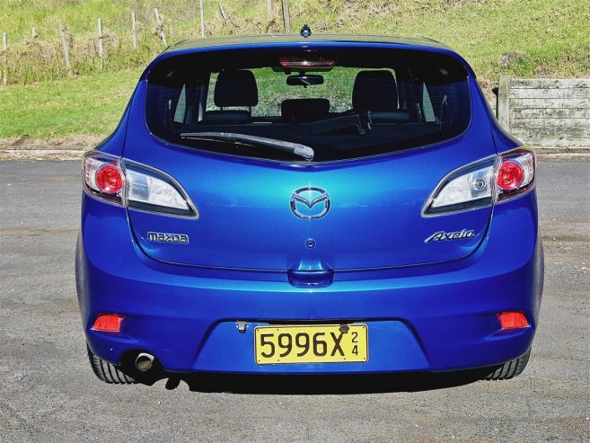 2011 Mazda Axela NZ BLUE TOOTH STEREO, BLACK MAGS Hatchback Automatic REVERSING CAMERA, BRAND NEW TYRES