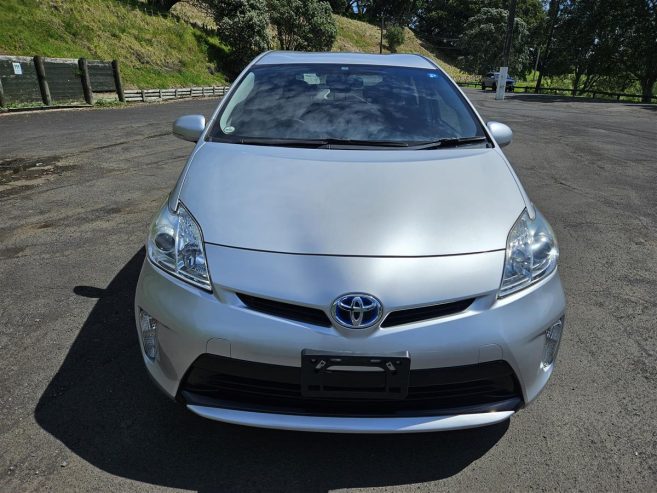 2015 Toyota Prius LOW KM ,, Hatchback Automatic