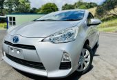 2014 Toyota Aqua HYBRID !! SUPER LOW KMS !! Hatchback Automatic