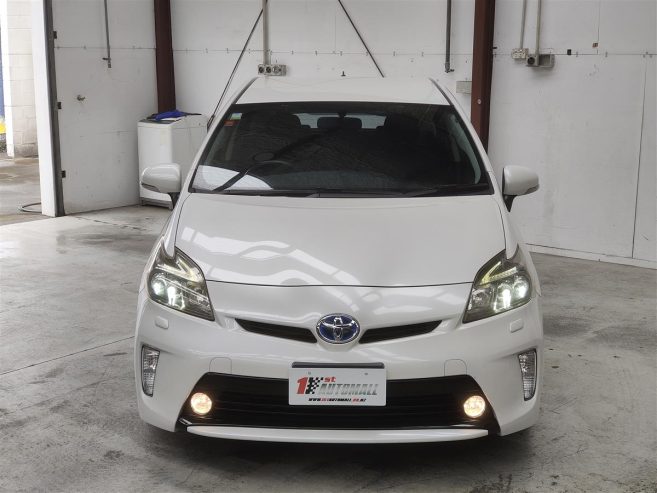 2013 Toyota Prius S TOURING/4 NEW TYRES/LOW KMS Hatchback Automatic