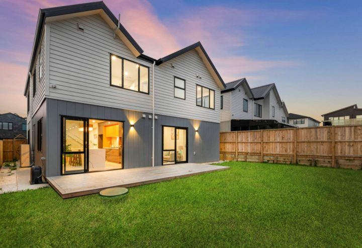 12 Woodacre Street, Flat Bush, Auckland