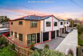 15E Bruce Place, Papatoetoe, Auckland