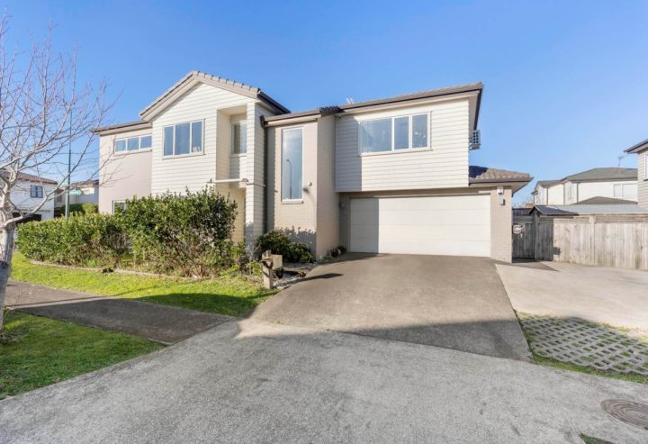 2 Lorenzo Way, Flat Bush, Auckland