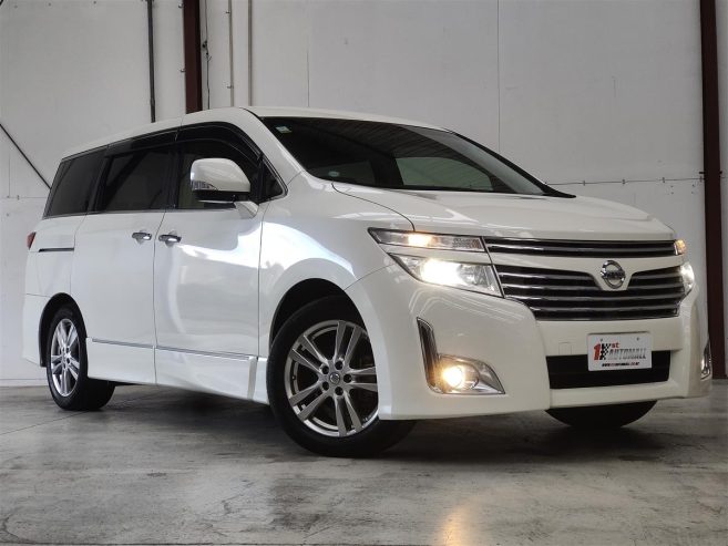 2013 Nissan Elgrand HIGHWAY STAR 5D/GRADE 4.5/8 SEATER RV/SUV Automatic