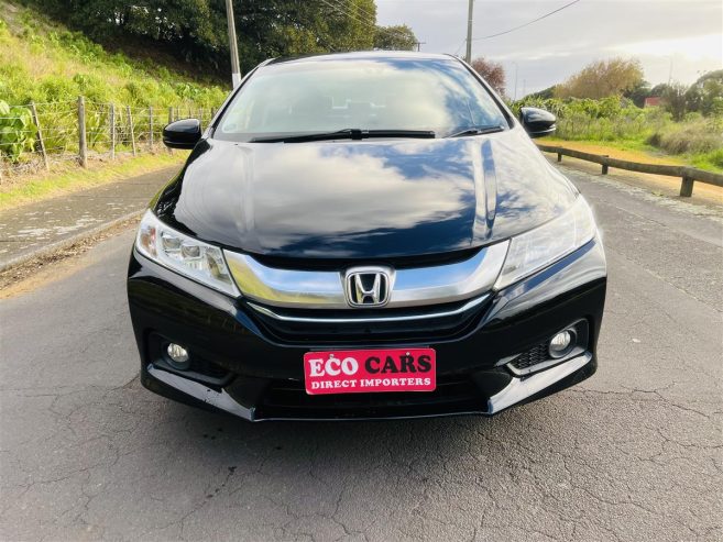 2015 Honda Grace EX LEATHER CRUISE CONTROL Sedan Automatic REVERSING CAMERA BRAND NEW TYRES