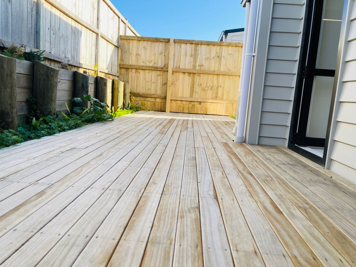 Urgent Sale, 15b Poruru Close, Papakura, Auckland