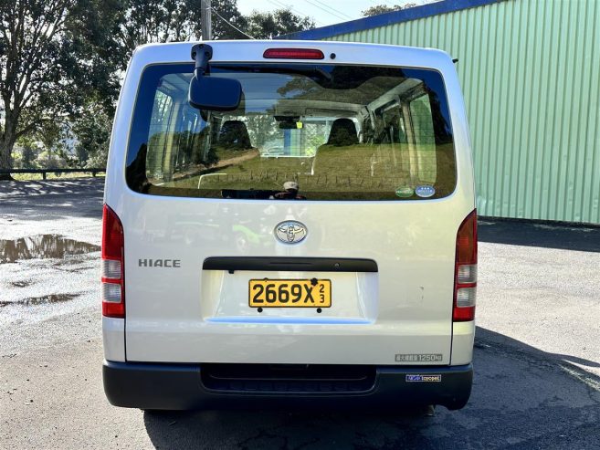 2018 Toyota Hiace Van Automatic REVERSING CAMERA, BLUETOOTH