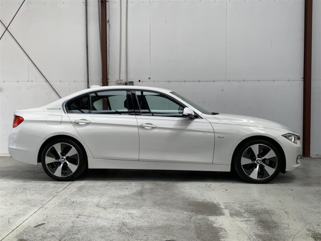 2013 BMW 335i ActiveHybrid 3 Sedan Automatic