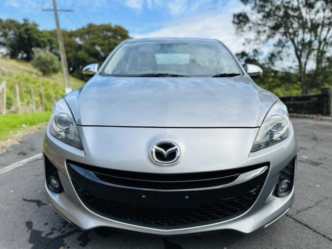 2013 Mazda Axela SPORTS !! STUNNING ALLOYS !! Hatchback Tiptronic SPORTS SPOILER !! LOW KMS