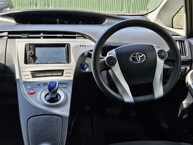 2015 Toyota Prius LOW KM ,, Hatchback Automatic