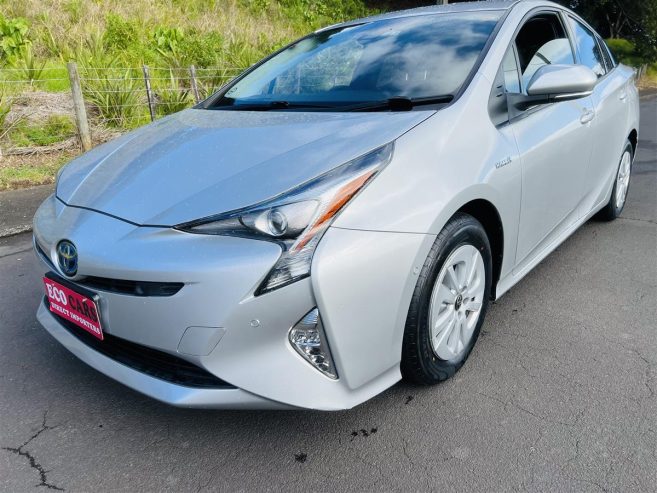 2017 Toyota Prius S SAFETY PLUS HIGH SPAC Hatchback Automatic CRUISE CONTROL RVERSING CAMERA