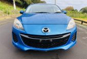 2012 Mazda Axela 49000 KMS NZ BLUETOOTH STEREO Hatchback Automatic REVERSING CAMERA BLACK ALLOYS