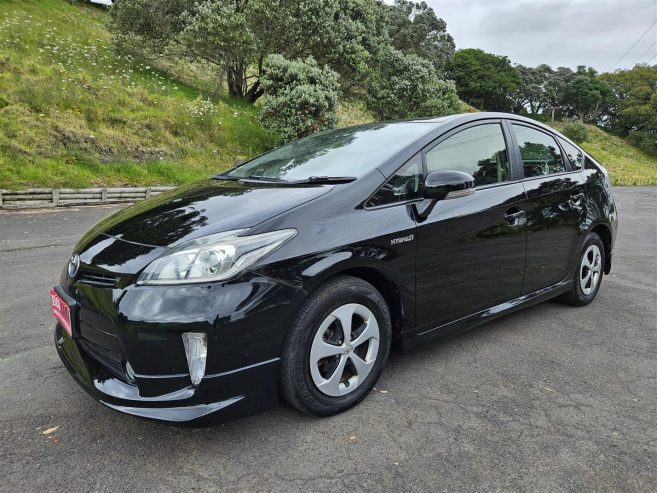 2014 Toyota Prius HYBRID, S MODEL Hatchback Automatic REVERSING CAMERA,