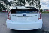 2015 Toyota Prius HYBRID SYNERGY DRIVE !! PUSH BUTTON START !! Hatchback Automatic