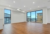 6 & 8 Timo Way, Flat Bush, Auckland