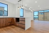 6 & 8 Timo Way, Flat Bush, Auckland