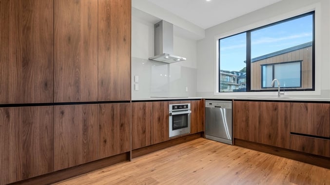 6 & 8 Timo Way, Flat Bush, Auckland