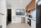 2/10 Alan Avenue, Henderson, Auckland