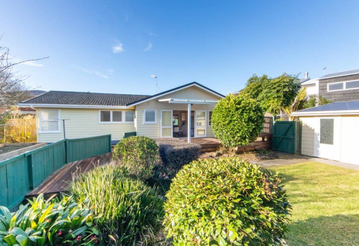 9 Yacht Place, Bucklands Beach, Auckland