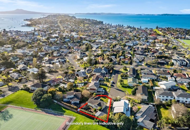 9 Yacht Place, Bucklands Beach, Auckland