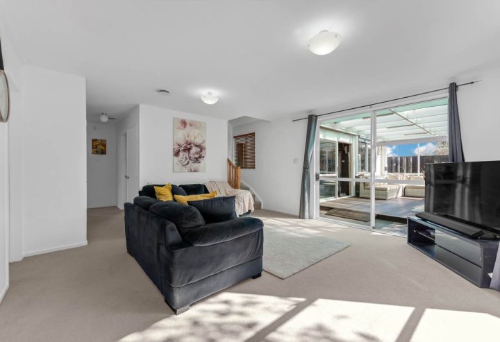 2/55 Rodney Street, Howick, Auckland