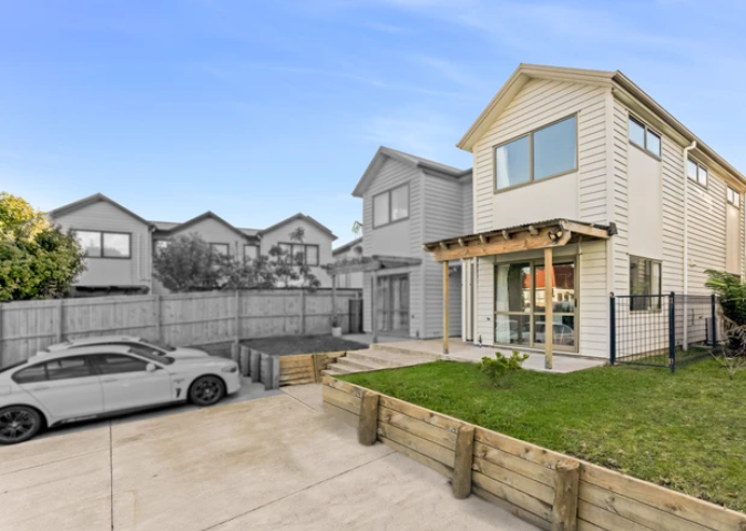 81B Cambridge Terrace  Papatoetoe, Auckland