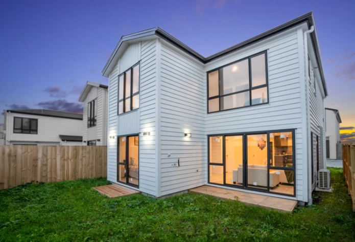 Lot 1-5/8 Thompson Street  Mangere East, Auckland