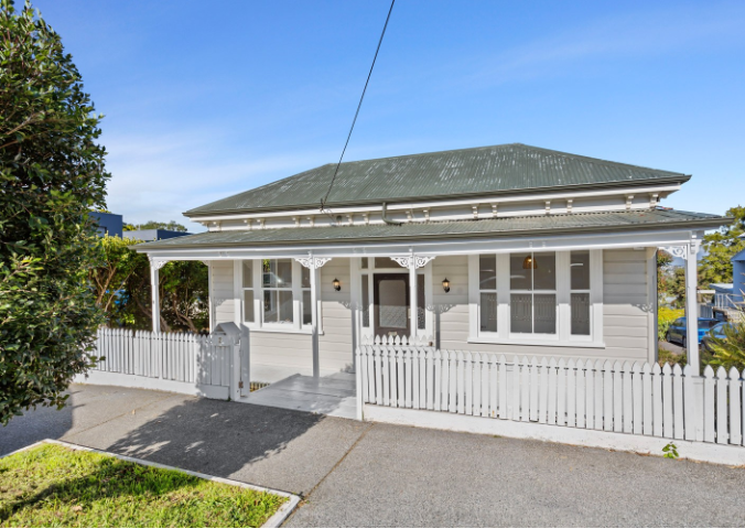 2 George Street  Mount Eden, Auckland