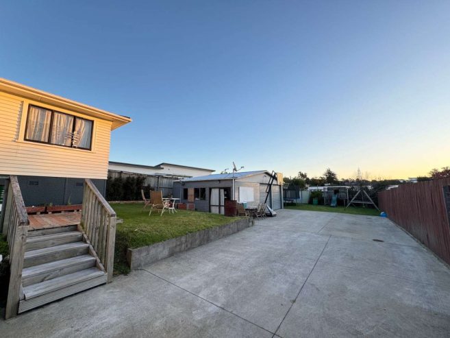 18 Blease Street New Lynn, Auckland