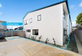 2/10 Alan Avenue, Henderson, Auckland