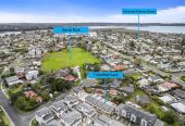 Urgent Sale, 7 Gladfield Lane, Te Atatu Peninsula, Auckland