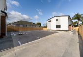 6/3 Royal View Road, Te Atatu South, Auckland