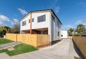 6/3 Royal View Road, Te Atatu South, Auckland