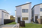 49B Crestview Rise Papakura, Auckland