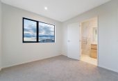 Urgent sale, Price By Negotiation Low $700,000’s, 9 Heketara Place, Papakura, Auckland