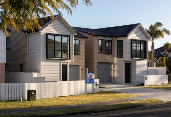 Urgent Sale, Lot 2/2 Auden Close, Somerville, Auckland