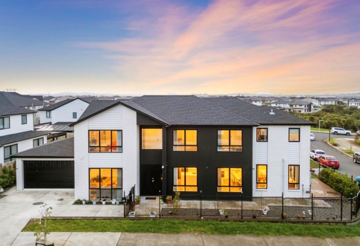 44 Tannaghmore Drive, Flat Bush, Auckland