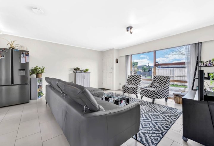 2/47 Overton Road, Papatoetoe, Auckland