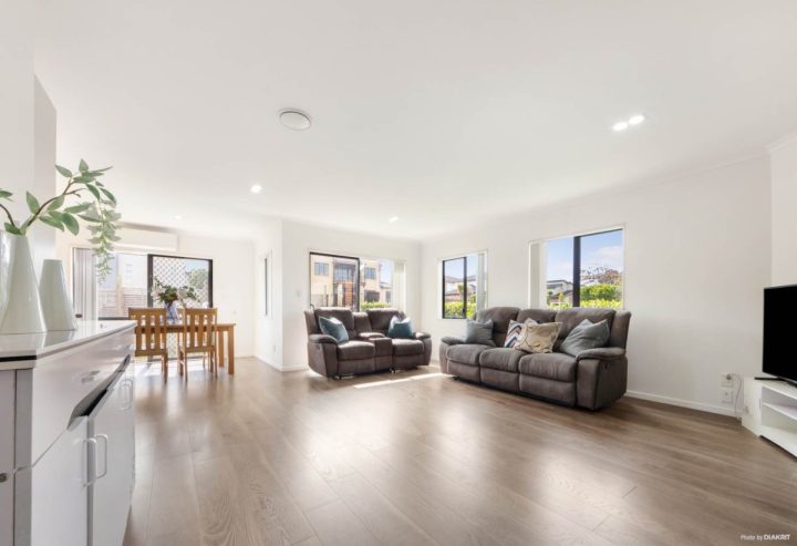 1 Broberg Lane, Flat Bush, Auckland